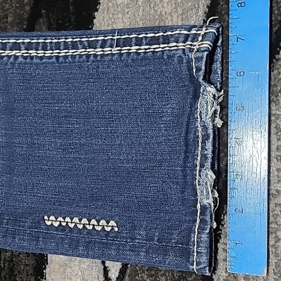 ROCK REVIVAL BECKY EASY-FIT CAPRI DENIM JEAN - Picture 8 of 16